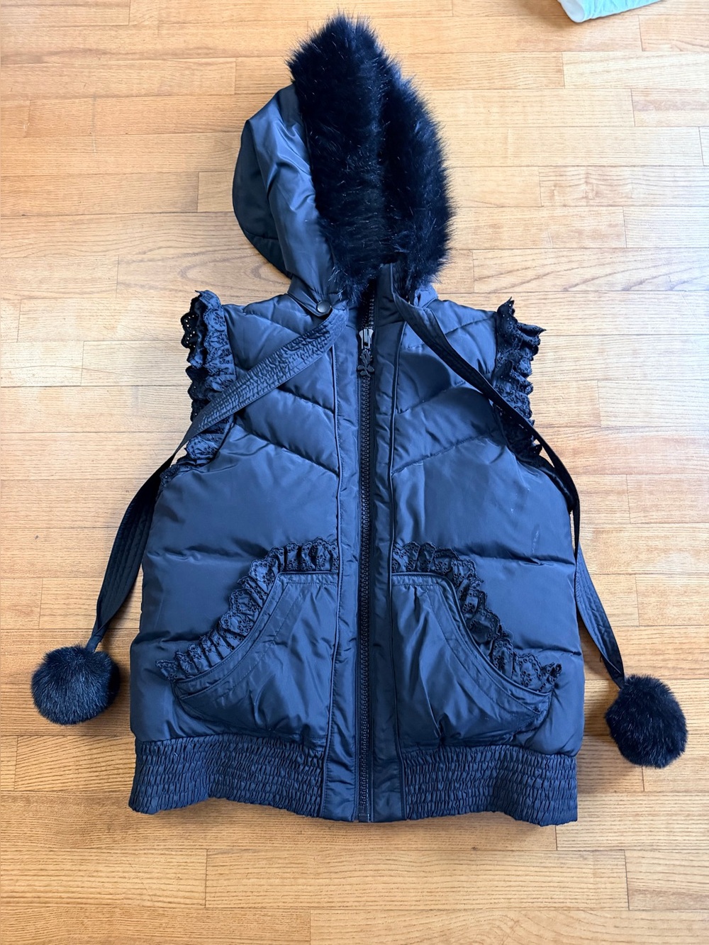 Betsey Johnson Black Down Puffer Vest with Faux Fur Hood & Eyelet Ruffle Trim M